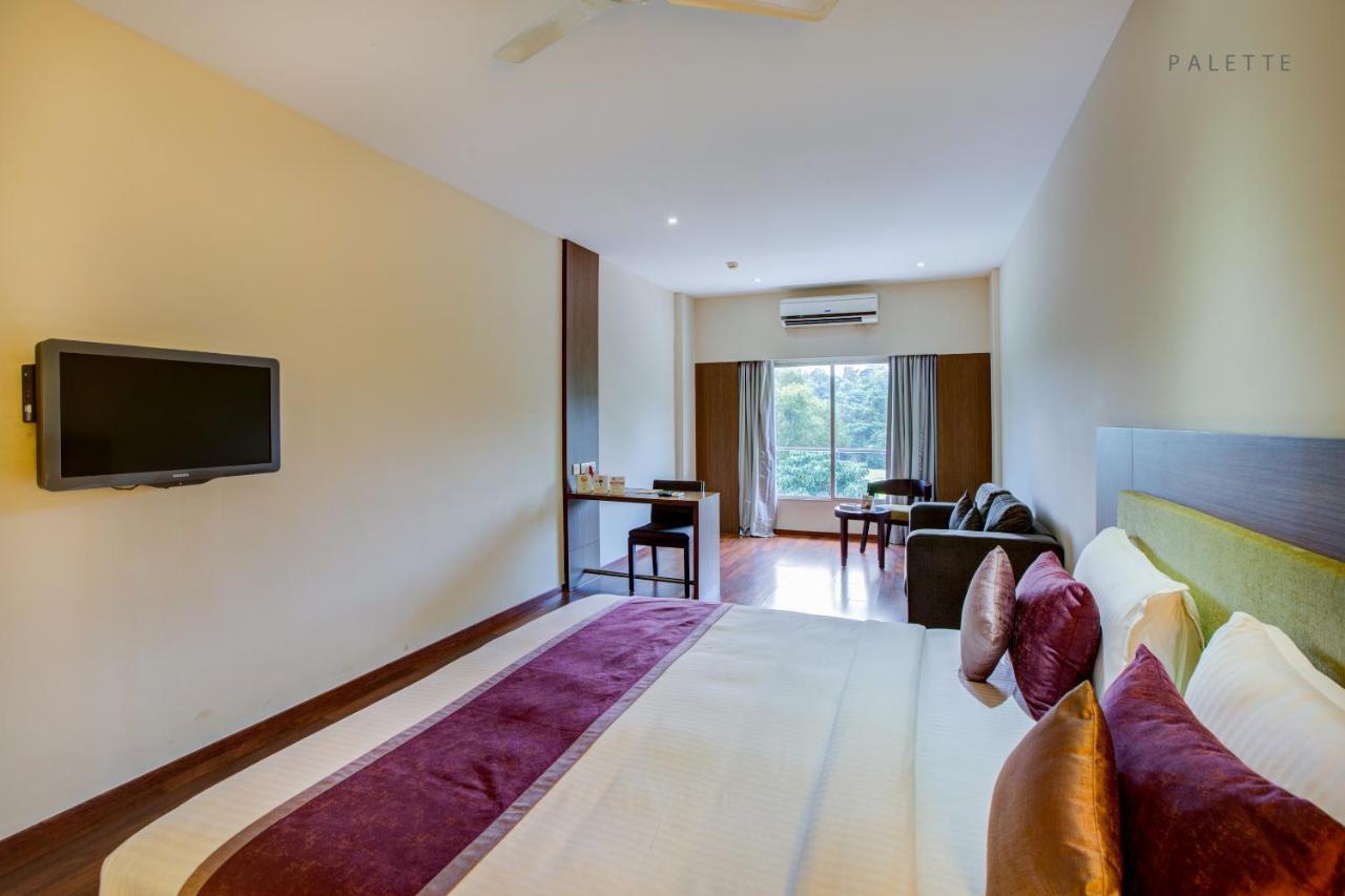 Jk Residency Cheruvathur Екстериор снимка