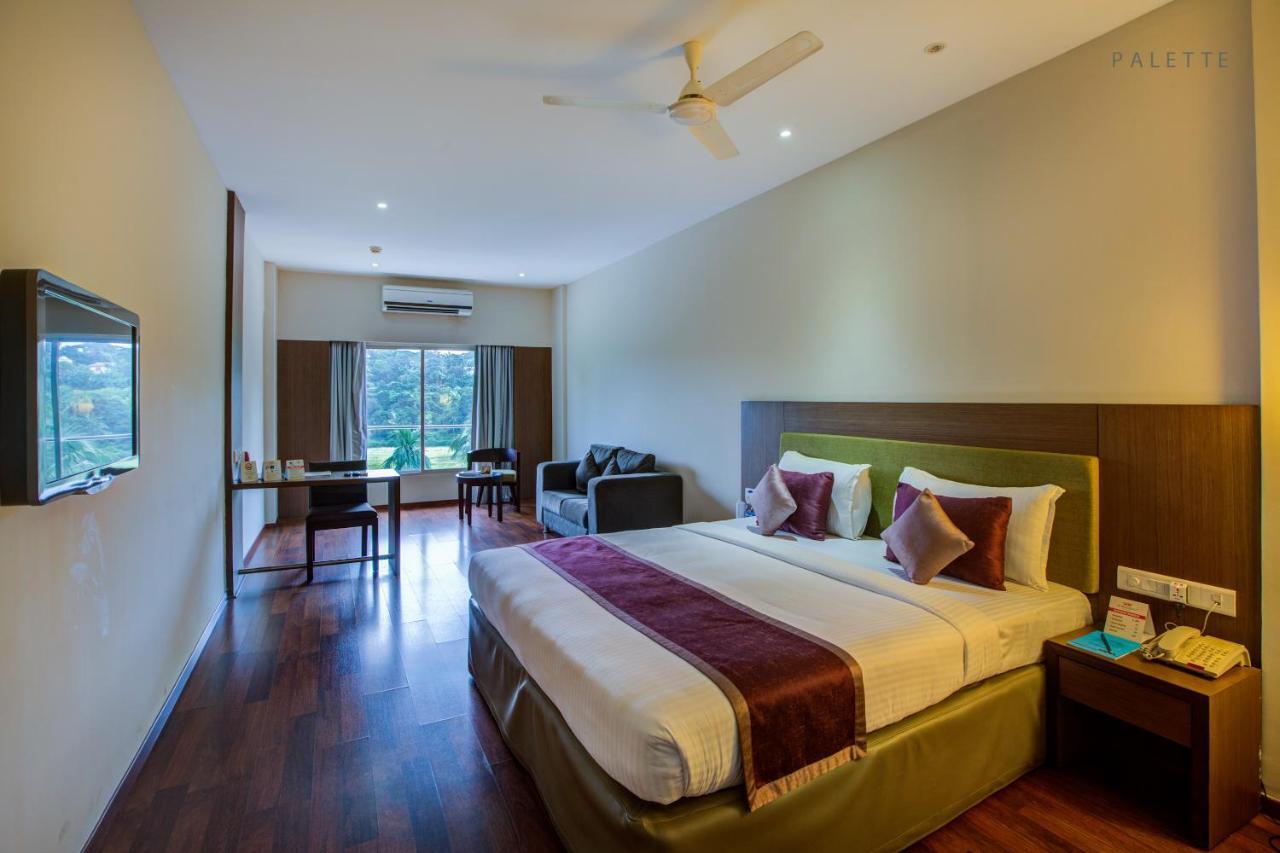 Jk Residency Cheruvathur Екстериор снимка