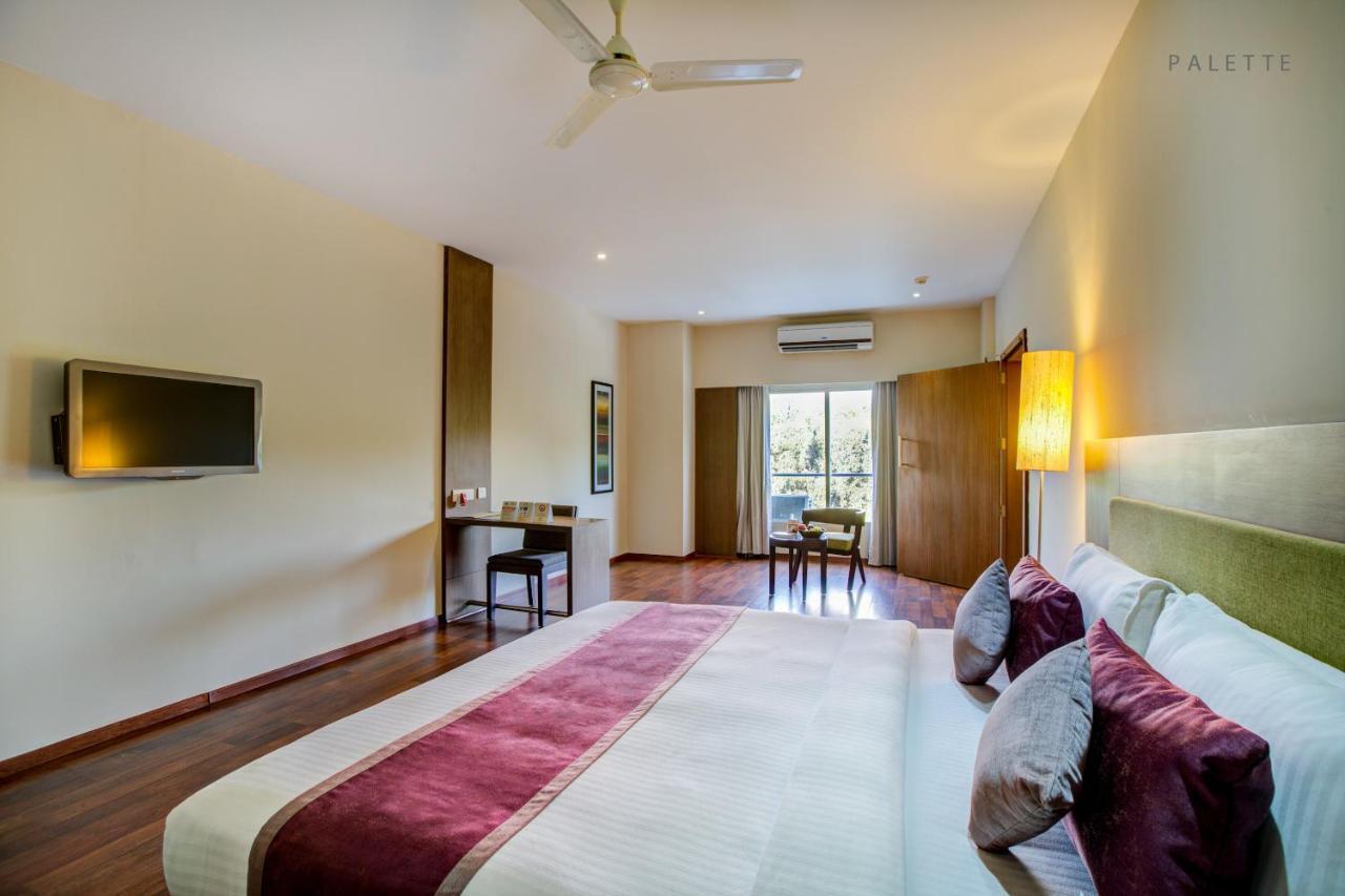 Jk Residency Cheruvathur Екстериор снимка